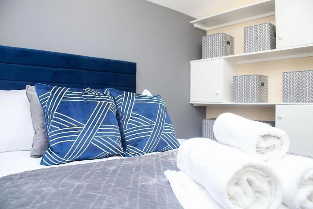 Modern Stylish 2 Bedroom Apartment In East Londres